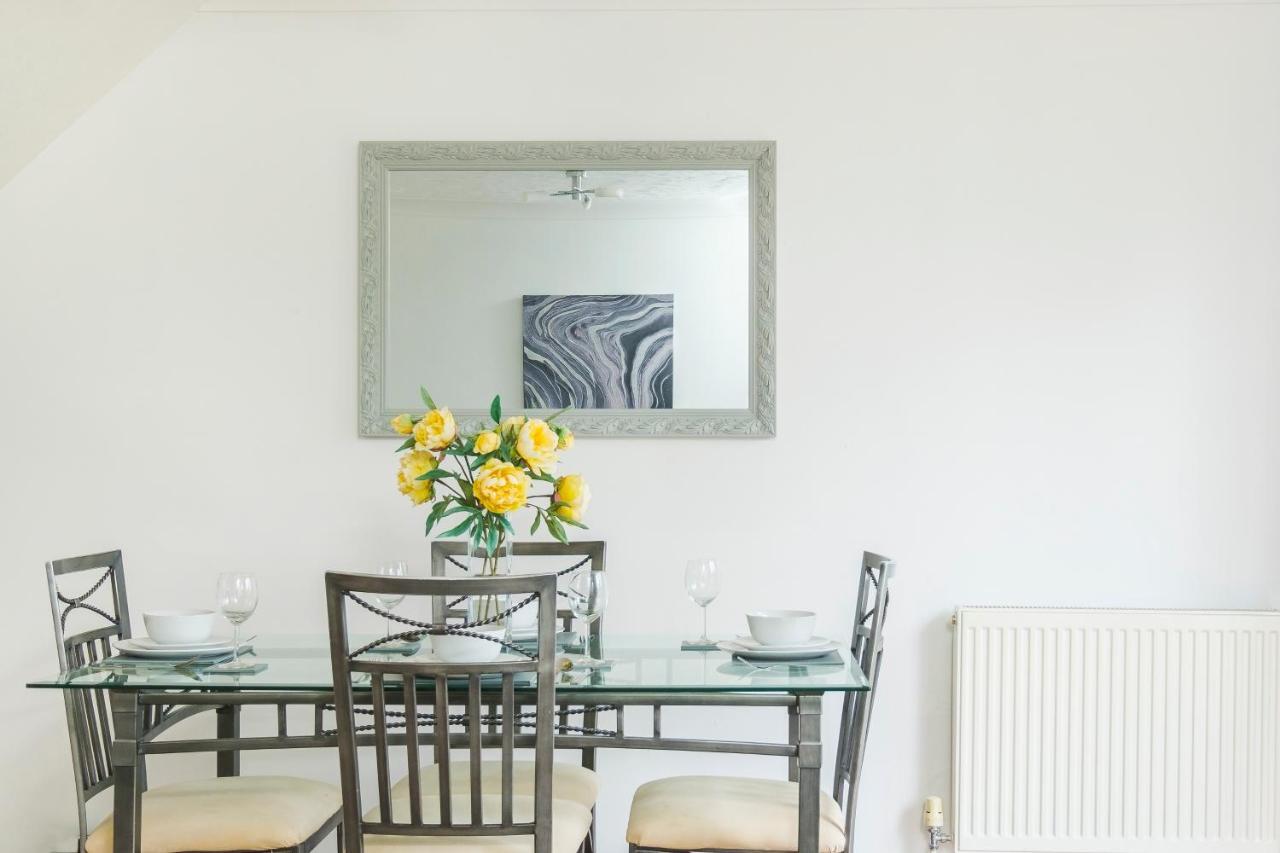 Beautiful 3 Bed House With Amazing Views In Dartford, Kent Διαμέρισμα Εξωτερικό φωτογραφία