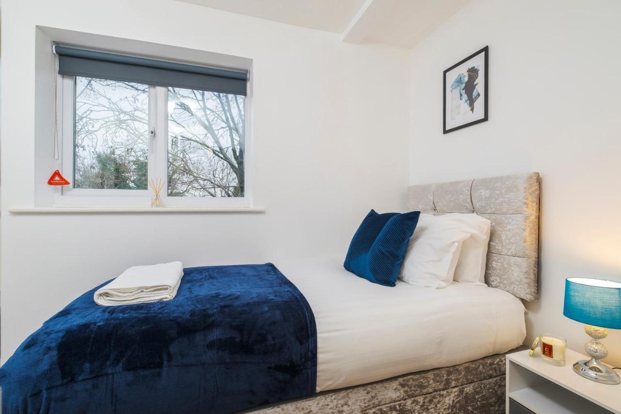 Beautiful 3 Bed House With Amazing Views In Dartford, Kent Διαμέρισμα Εξωτερικό φωτογραφία
