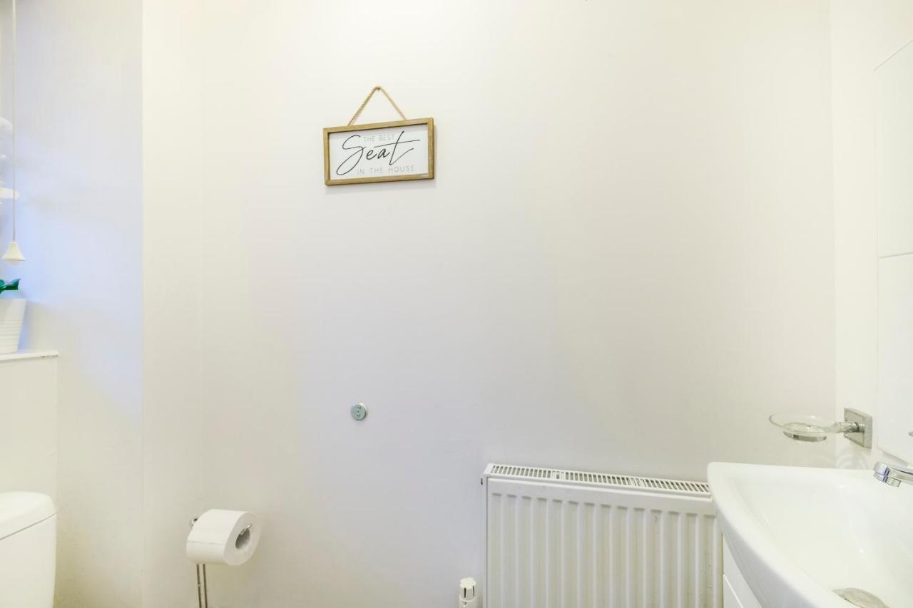 Beautiful 3 Bed House With Amazing Views In Dartford, Kent Διαμέρισμα Εξωτερικό φωτογραφία